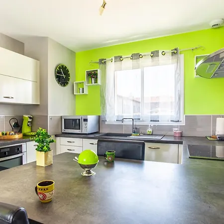 Maison Chaleureuse Avec Jardin 1500m2 Villa Villefranche-de-Rouergue