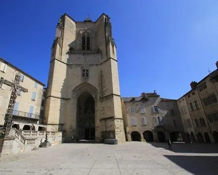 Maison Chaleureuse Avec Jardin 1500m2 * Villefranche-de-Rouergue